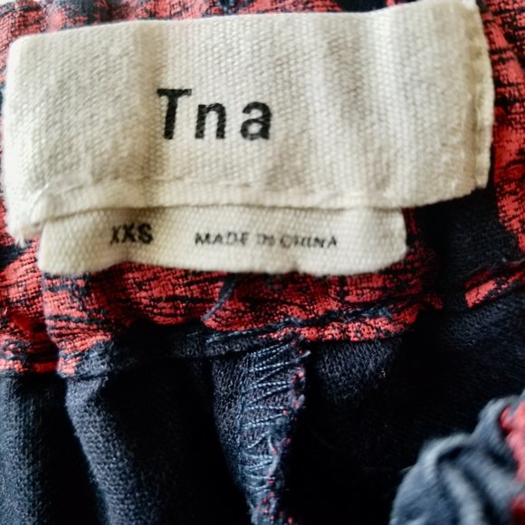 Aritzia TNA Linen Cotton Shorts Women's XXS - Picture 3 of 5